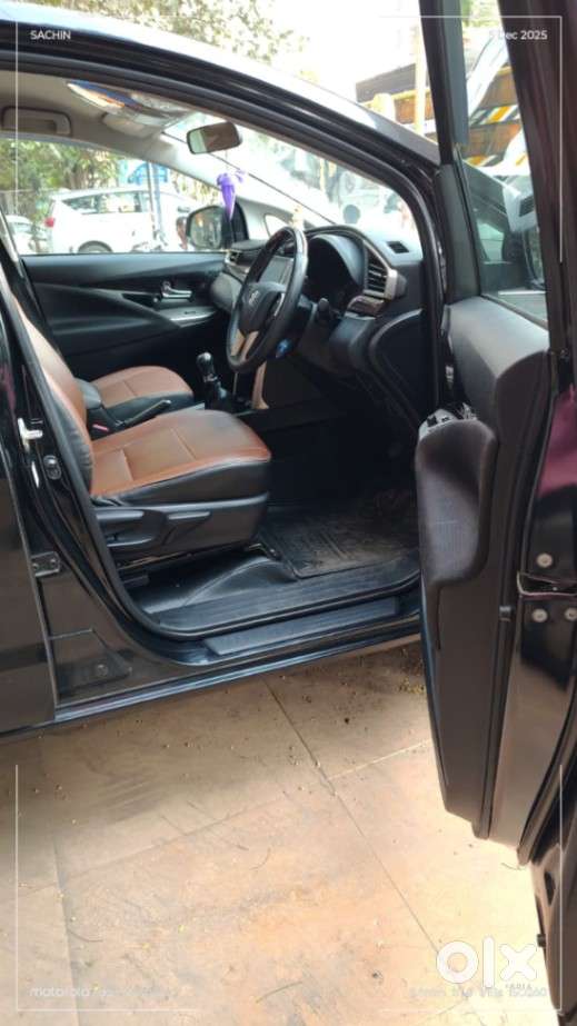 Toyota Innova Crysta [2020-ongoing] 2.4 Vx 8 Str, 2023, Diesel