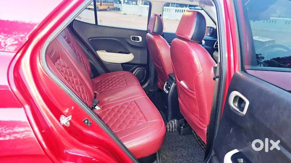 Hyundai Venue 1.0 Turbo Dct Sx(o)  Top Model  Automatic  Excellent