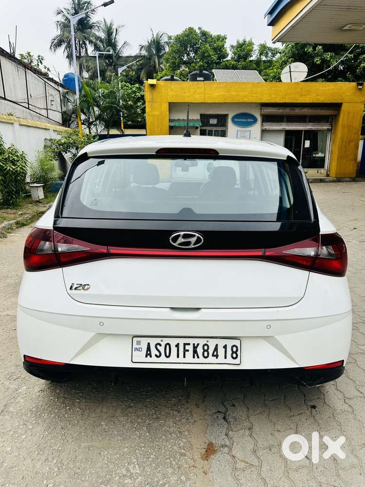 Hyundai I20 1.2 Magna Executive, 2023, Petrol
