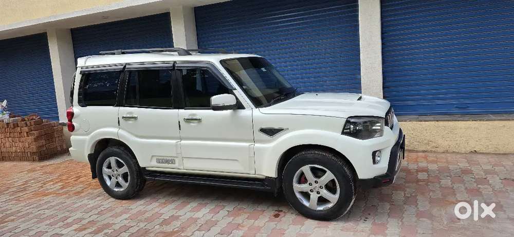 Mahindra Scorpio 2020 Diesel 79465 Km Driven