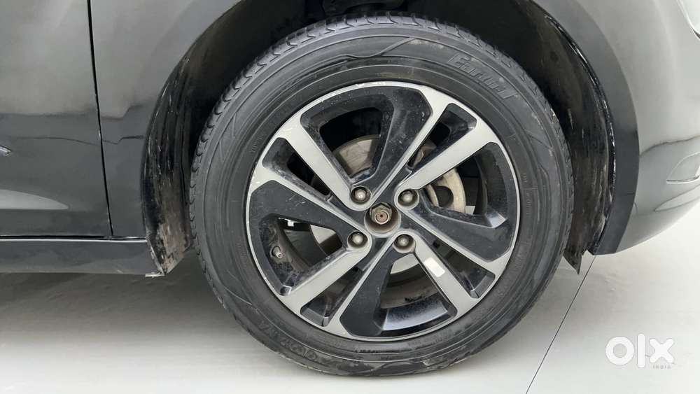 Tata Altroz 1.5 Xz Plus Diesel Dark Edition, 2022, Diesel