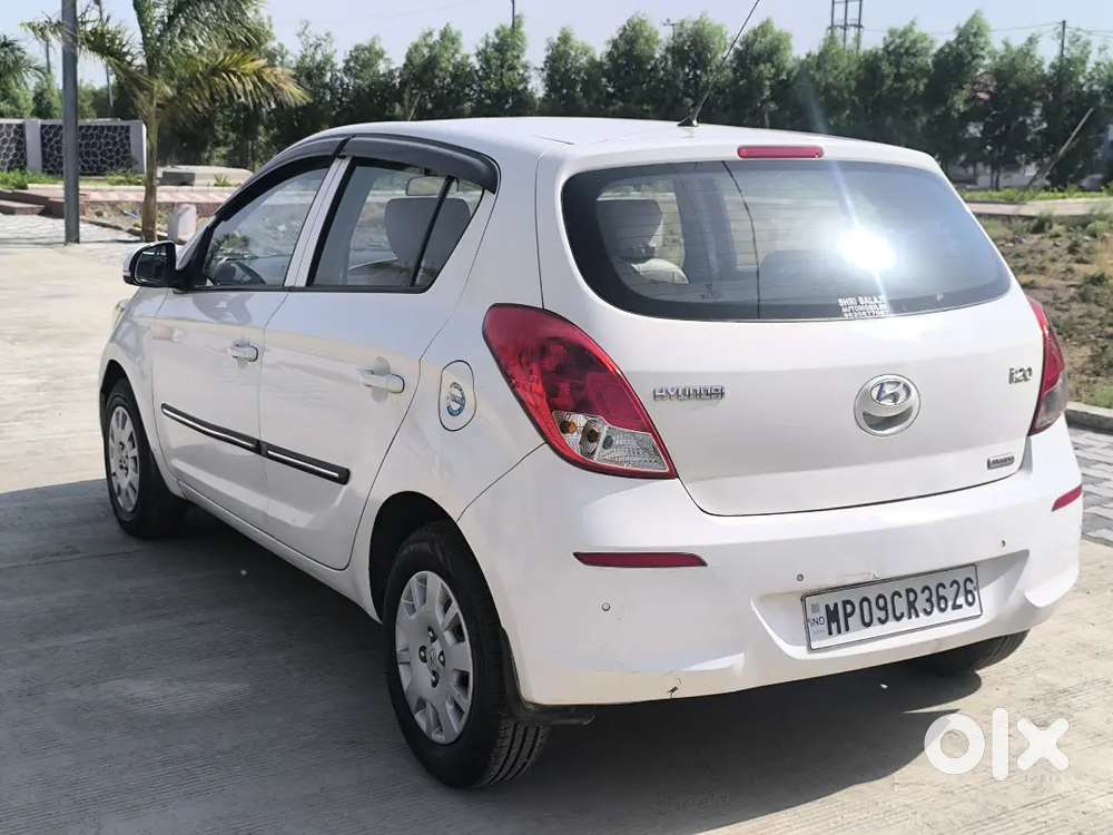 Hyundai I20 Petrol 2015 Registered 1st Owner