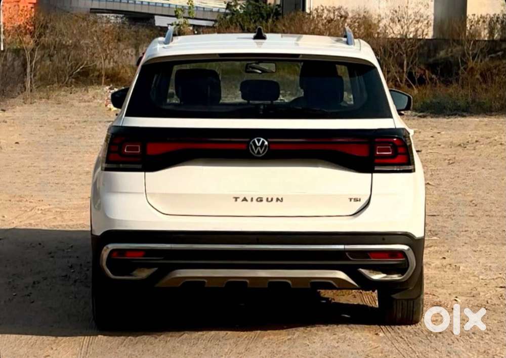 Volkswagen Taigun 1.0 Tsi Highline At, 2022, Petrol
