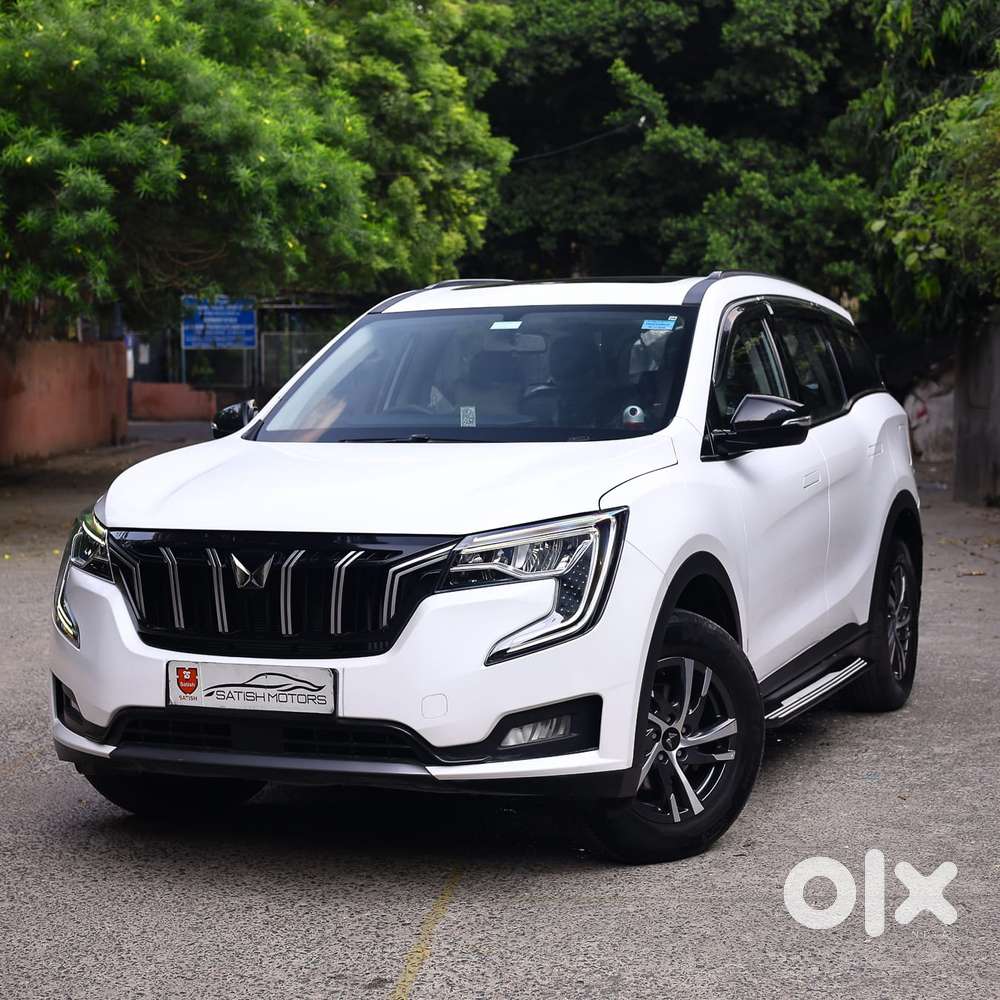 Mahindra Xuv700 2.0 Ax 7 Petrol At Str, 2024, Petrol