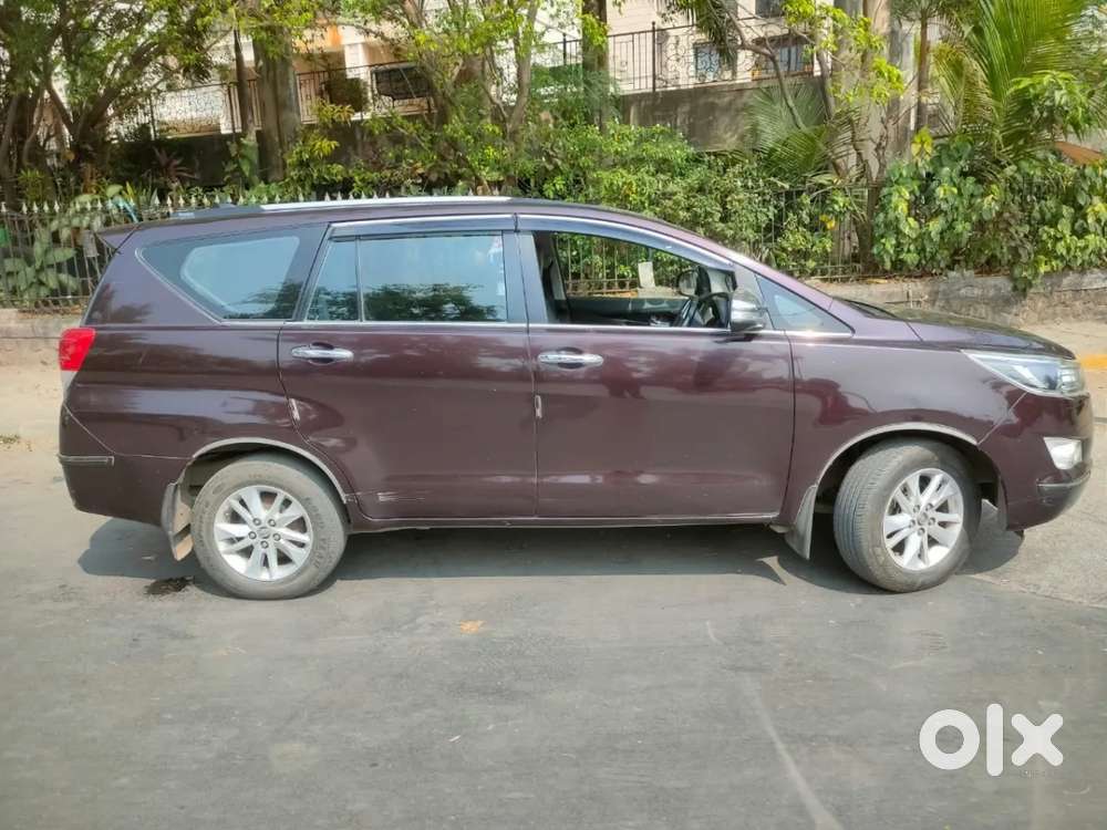 Toyota Innova 2.5 Vx 7 Seater Bs Iv, 2011, Diesel