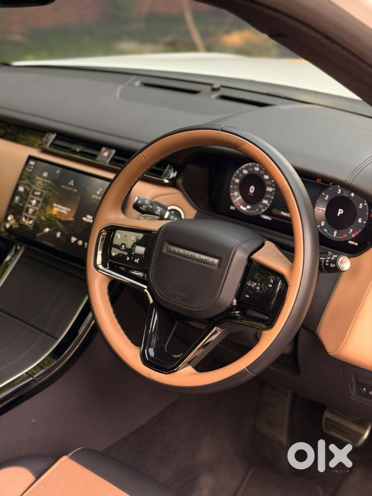 2025 Range Rover Velar Autobiography