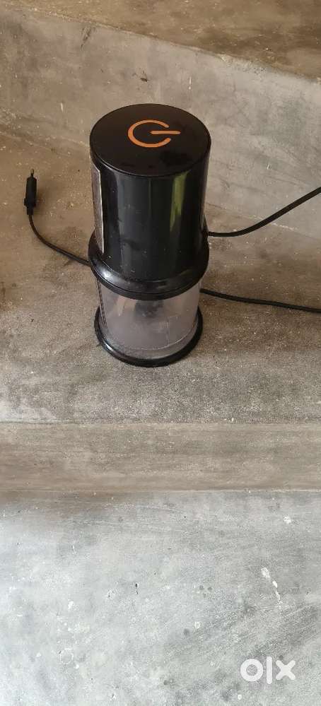 Semi-Automatic Brayden Electronics Vegetable Chopper, 500ml