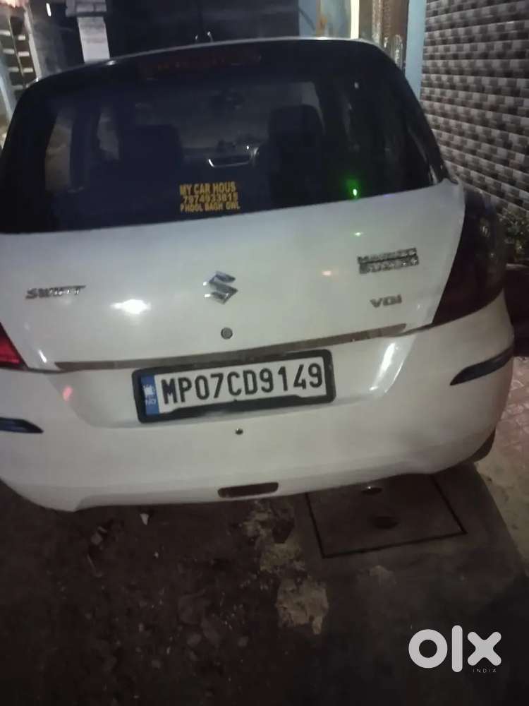 Maruti Suzuki Swift 2015 Diesel 85000 Km Driven