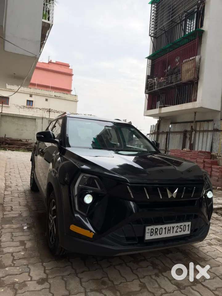 Mahindra Xuv 3xo Ax5 Ds Mt, 2024, Diesel