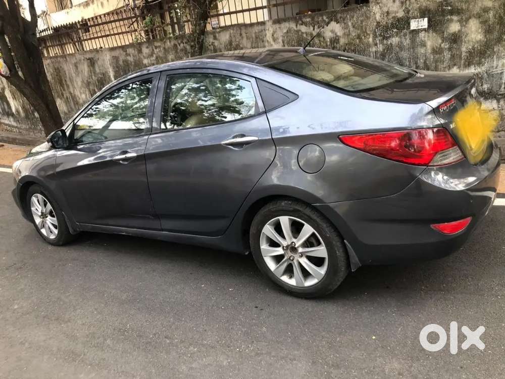 Hyundai Fluidic Verna 2012 Diesel 90000 Km Driven