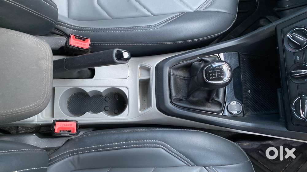 Skoda Kushaq 1.0 Tsi Active, 2022, Petrol