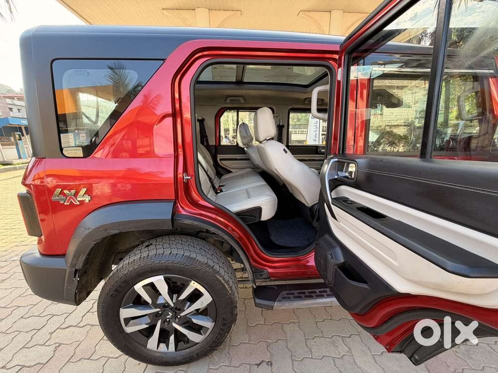 Mahindra Thar Roxx Ax7 L Diesel Mt 4wd, 2025, Diesel