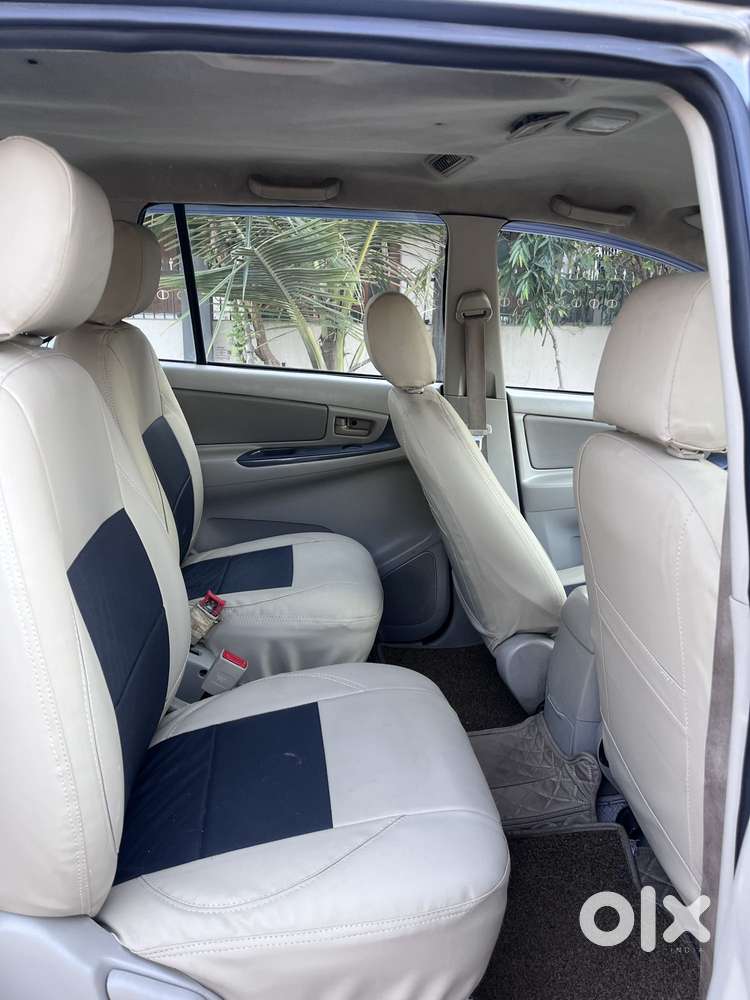 Toyota Innova 2.5 G (diesel) 7 Seater, 2012, Diesel
