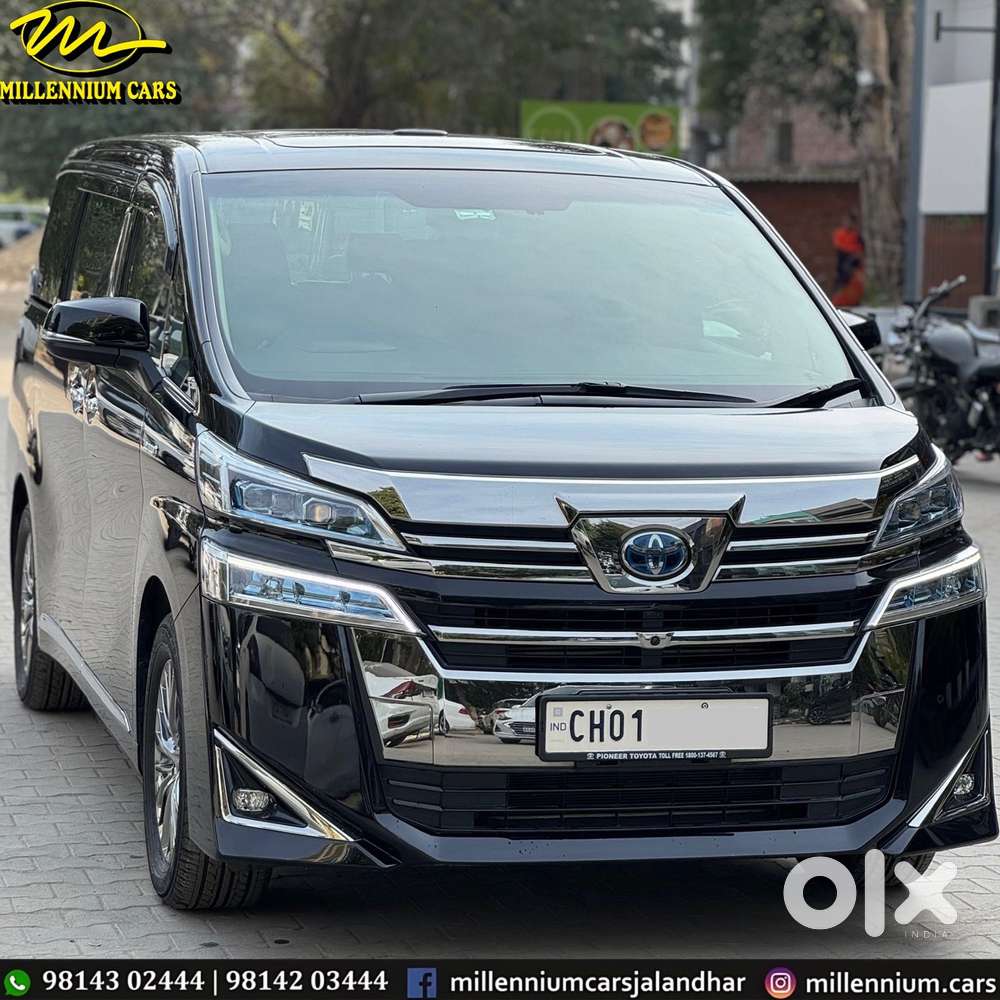 Toyota Vellfire Vip – Executive Lounge, 2022, Cng & Hybrids