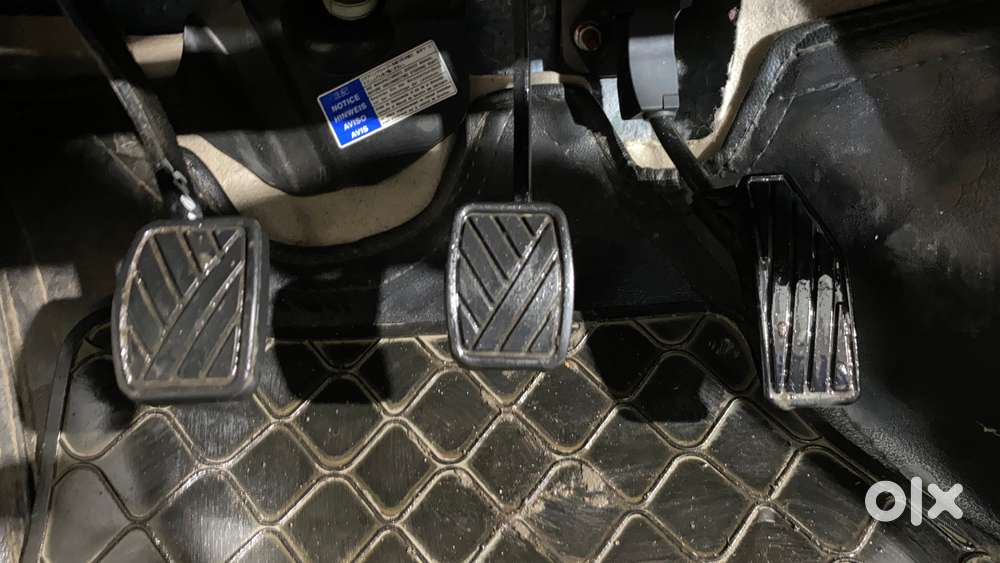 Maruti Suzuki Swift Dzire Zxi + Mt, 2017, Petrol