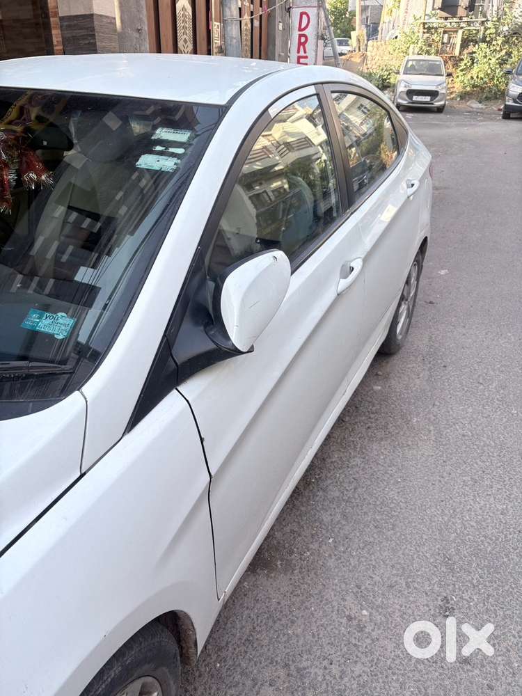 Hyundai Verna Petrol 2013