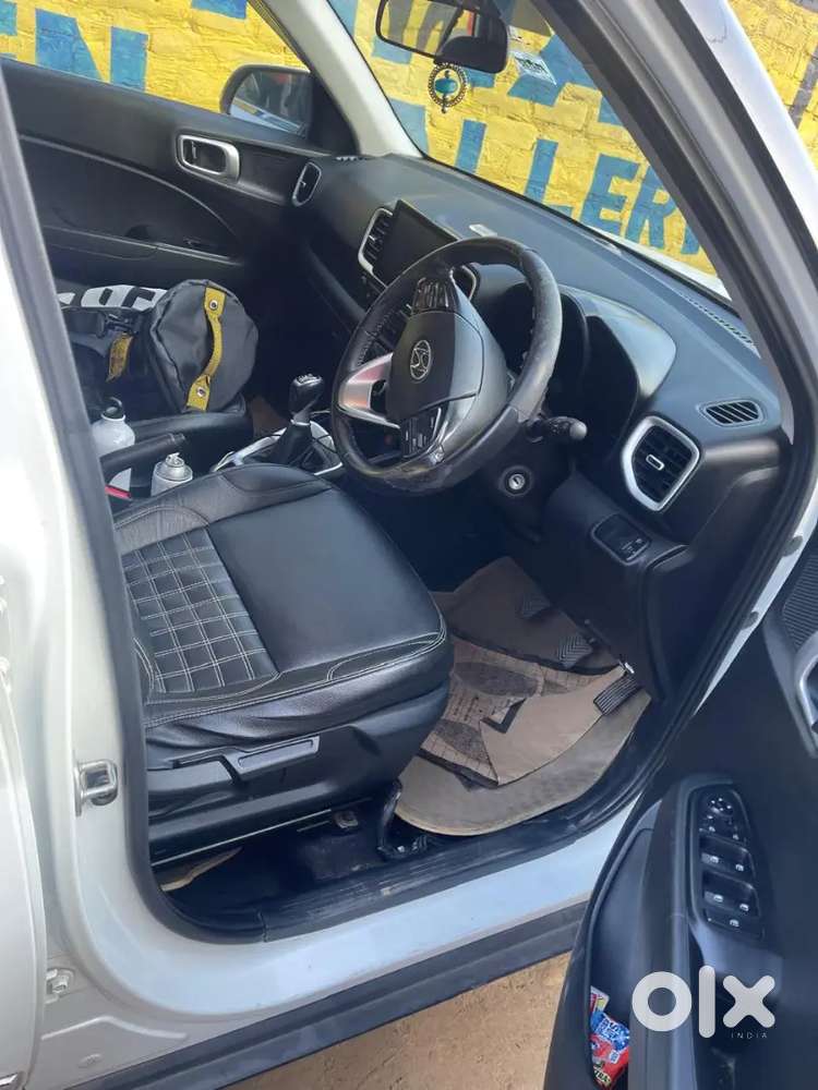 Hyundai Venue 2019 Petrol 48000 Km Driven