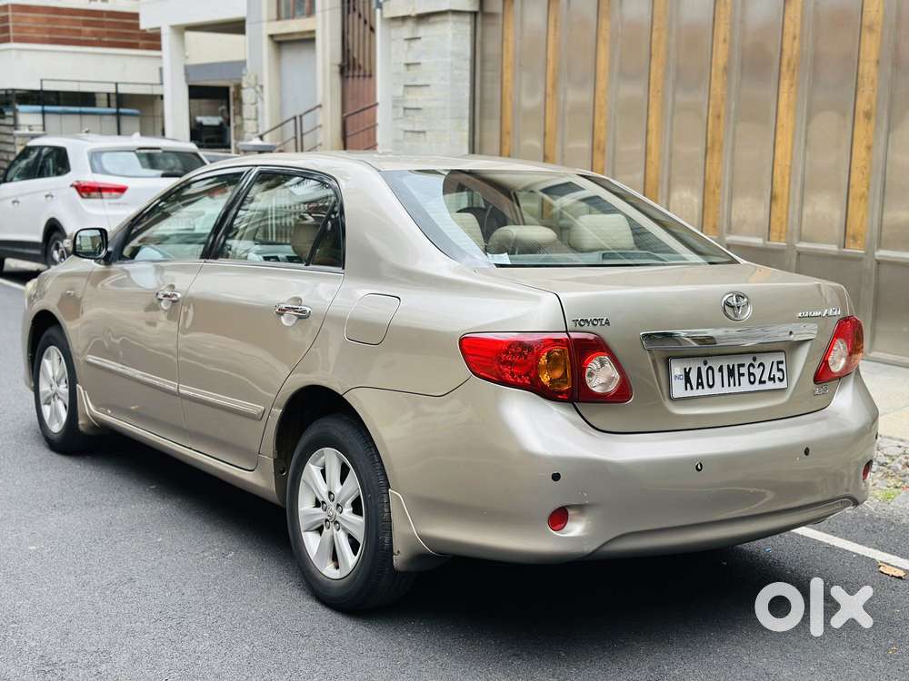 Toyota Corolla Altis 1.8g Limited, 2010, Petrol