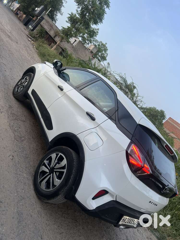 Tata Nexon 1.5 Diesel, 2023, Petrol