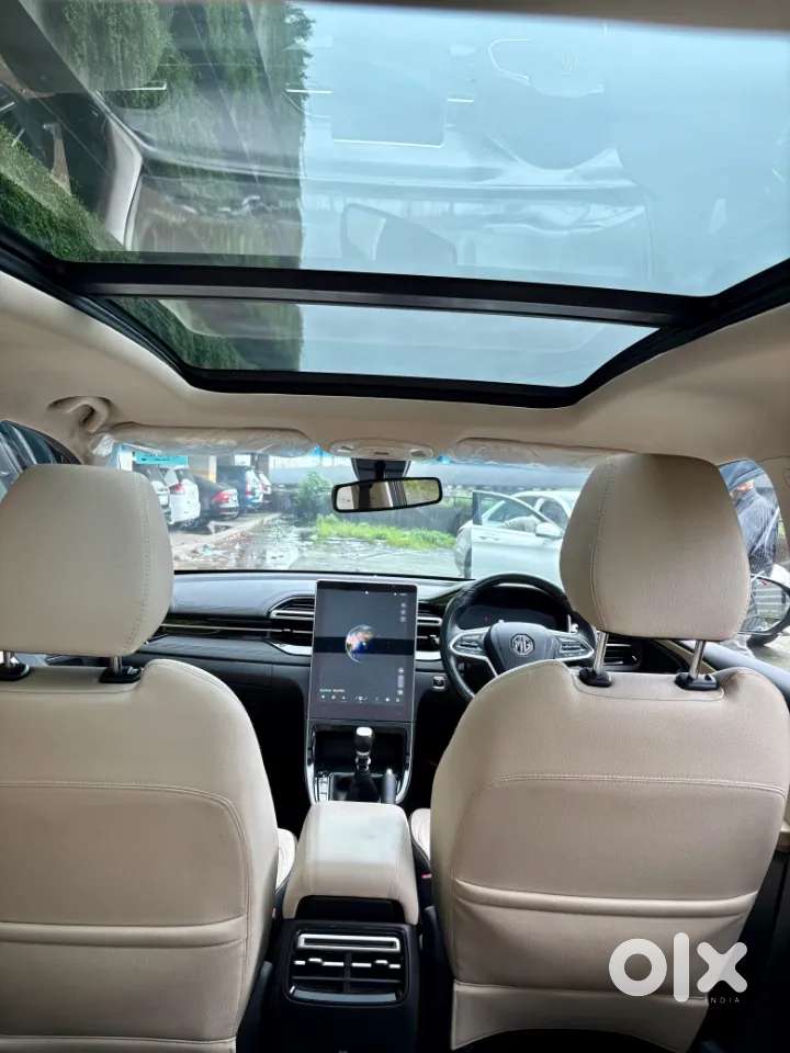 Mg Hector Sharp Pro 1.5 Turbo Mt Dual Tone, 2023, Petrol