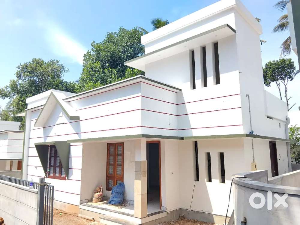 House location kazhakuttam chanthavila kattaykonam 3 cent 2 bhk attach