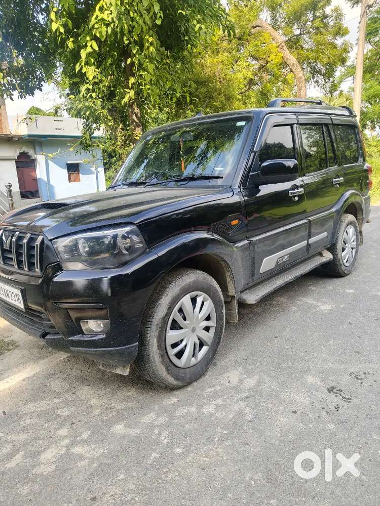 Mahindra Scorpio Classic 2023