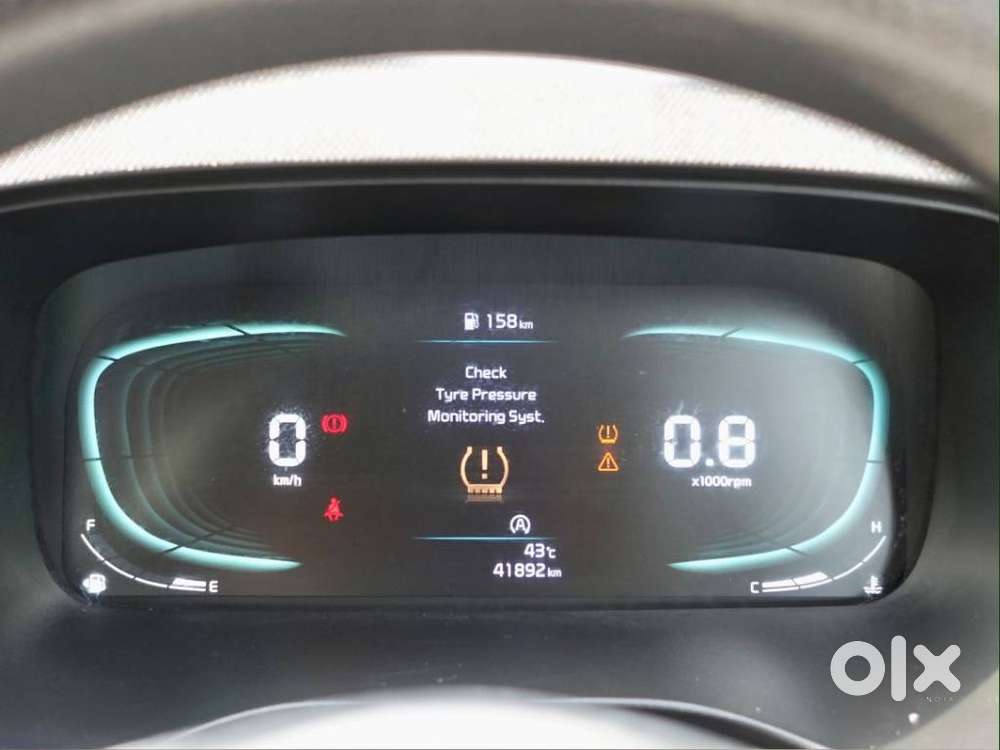 Kia Carens 1.4 Prestige 7 Str, 2023, Petrol