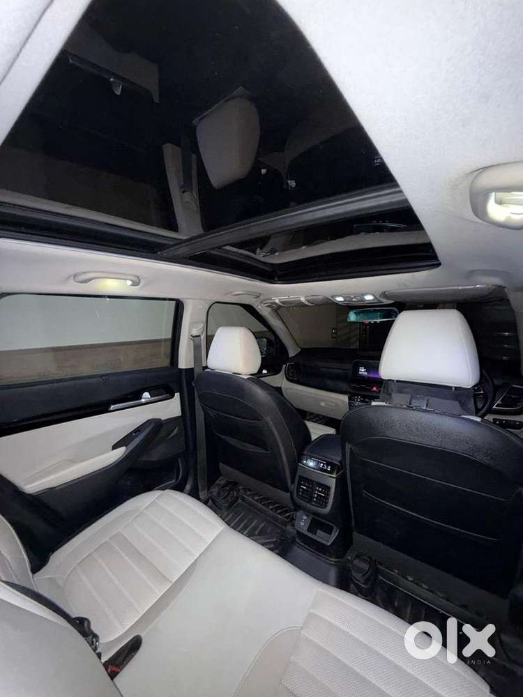 With 2.5 Years Of Extended Warranty By Kia