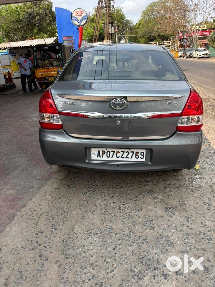 Toyota Etios 2016 Diesel Well Maintained