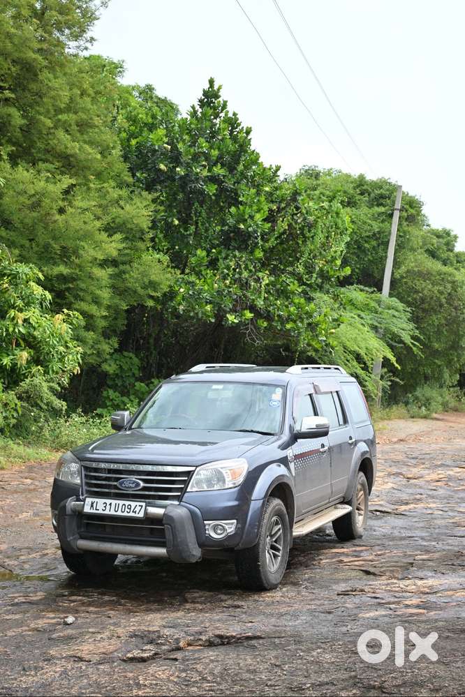 2011 - Ford Endeavor 4x4 Automatic