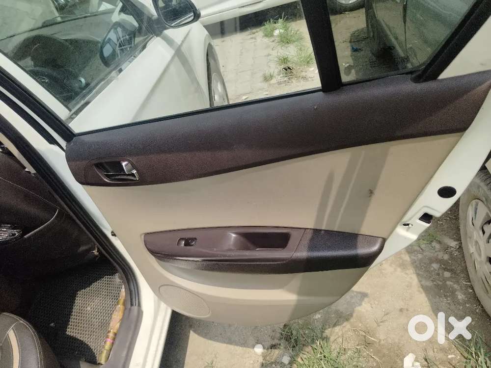 Hyundai I20 Sportz 2010 Diesel Manual