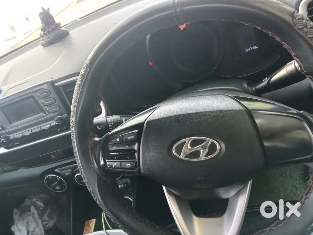 Hyundai Venue 2022 Model Petrol