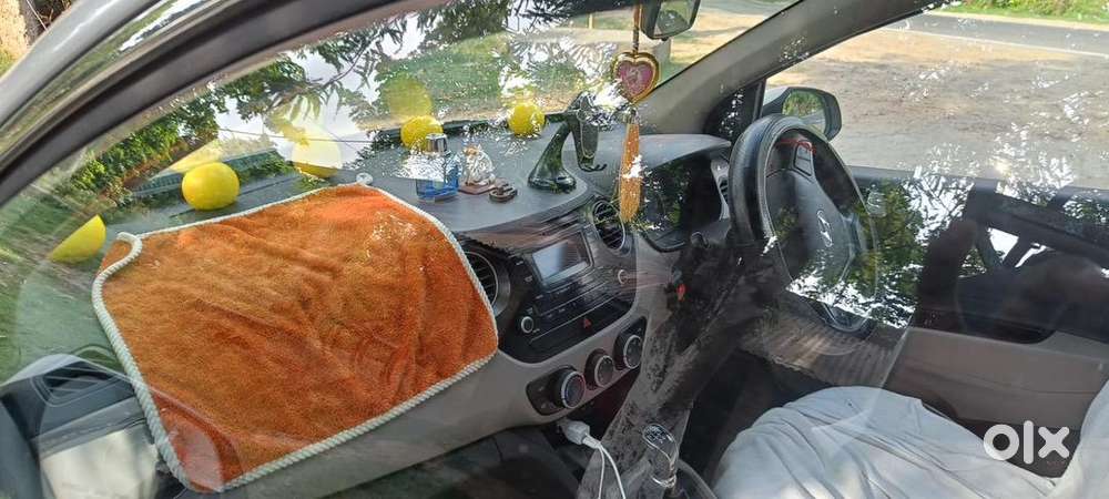 Hyundai Grand I10 2015 Diesel Well Maintained