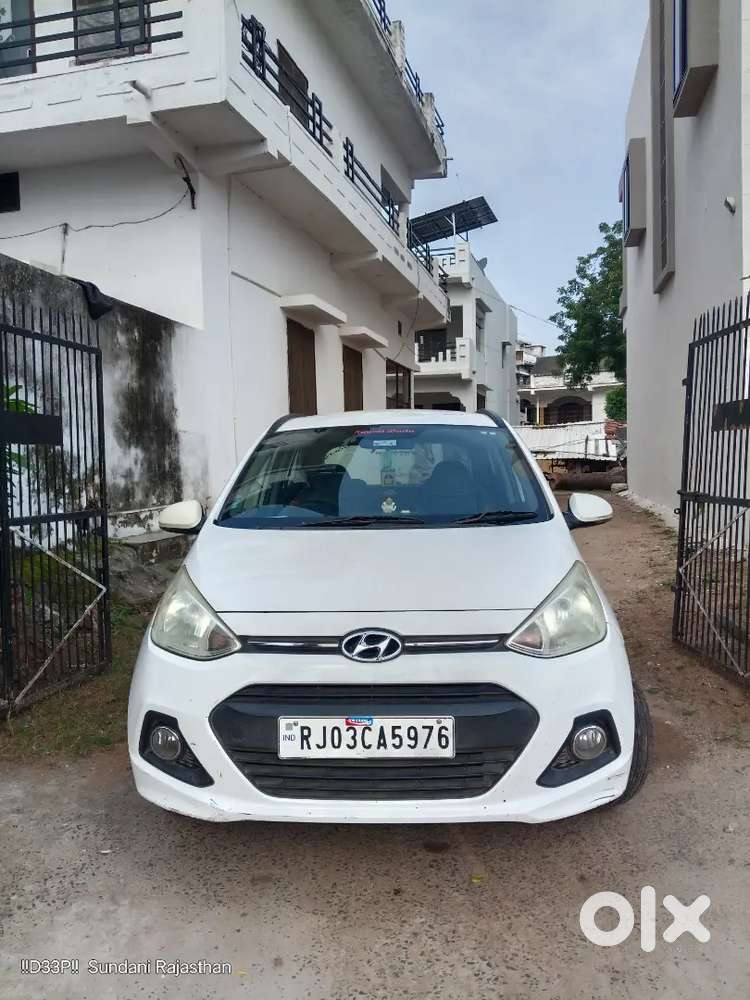 Hyundai Grand I10 Sportz 2015