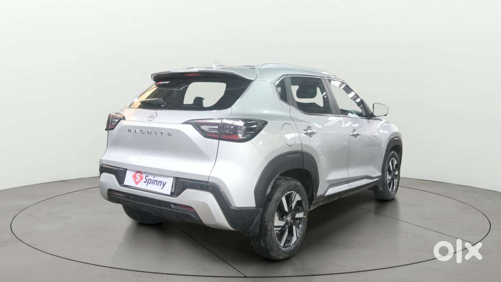 Nissan Magnite 1.0 Xv, 2025, Petrol