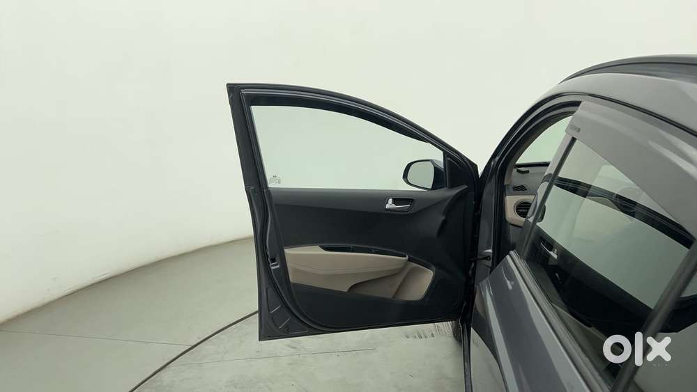 Hyundai Grand I10 Sportz 1.2 Kappa Vtvt, 2016, Cng & Hybrids