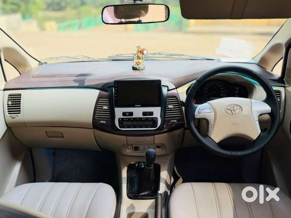 Toyota Innova 2.5 V 7 Str, 2015, Diesel