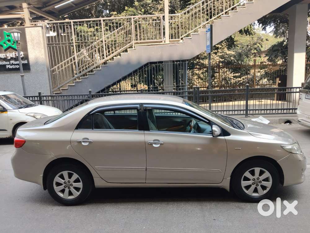 Toyota Corolla Altis G, 2010, Petrol