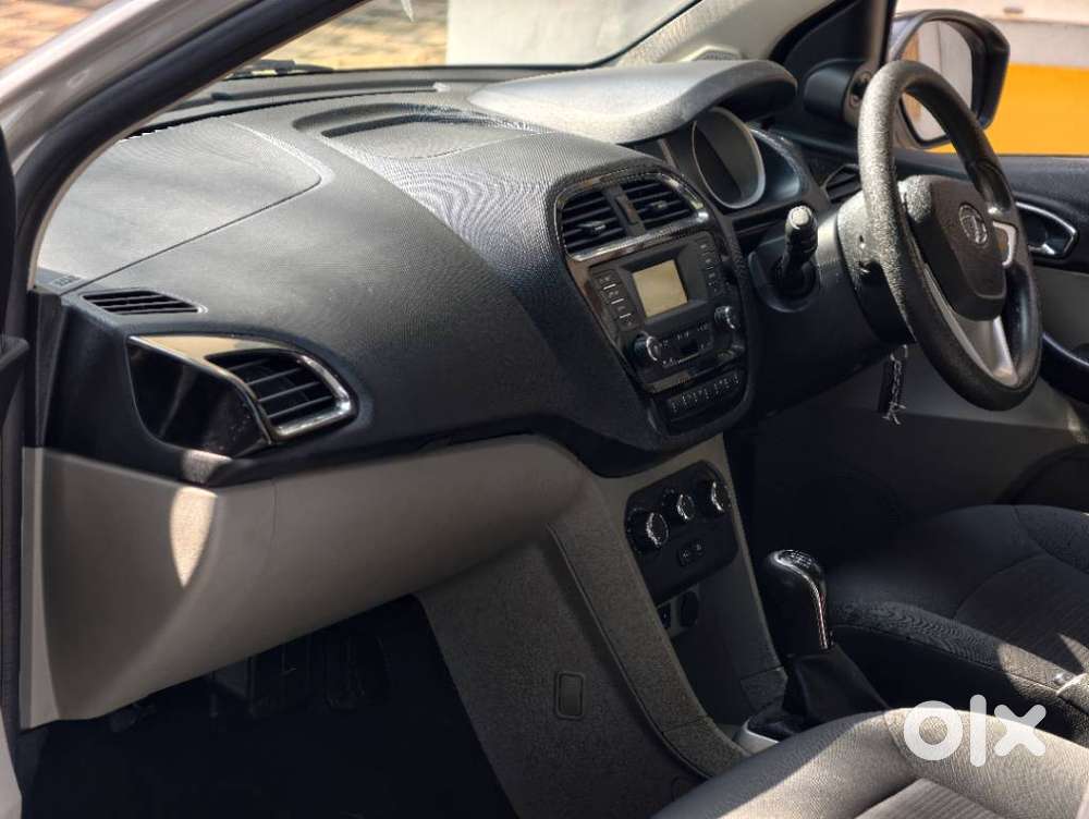 Tata Tiago 1.05 Revotorq Xz Wo Alloy, 2016, Petrol