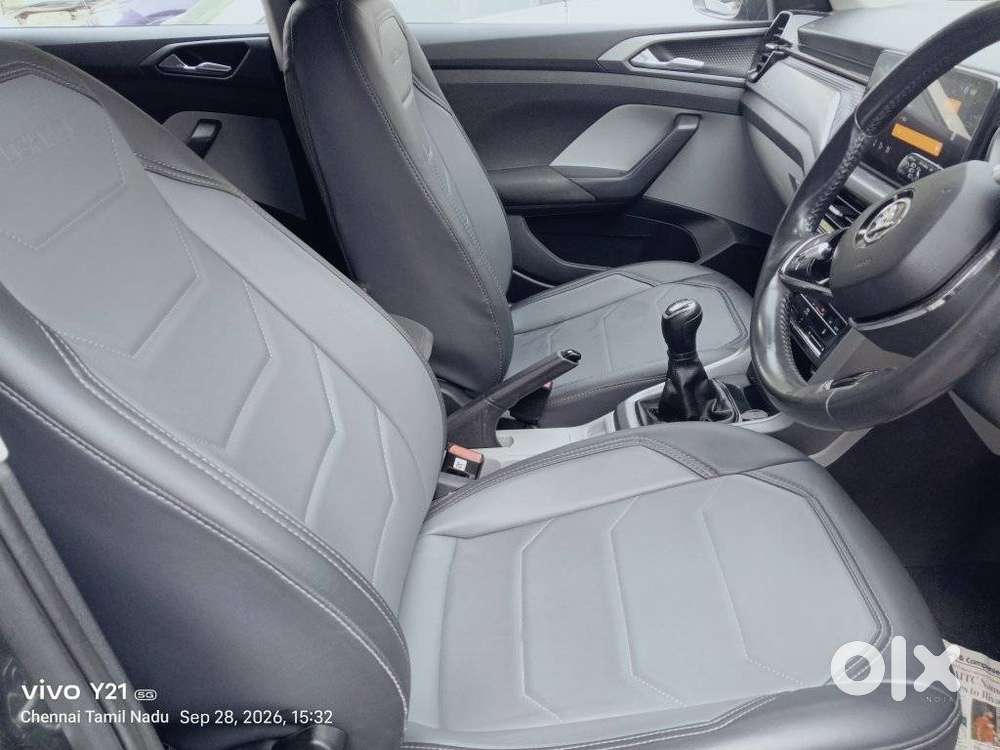 Skoda Kushaq 1.0 Tsi Ambition, 2022, Petrol