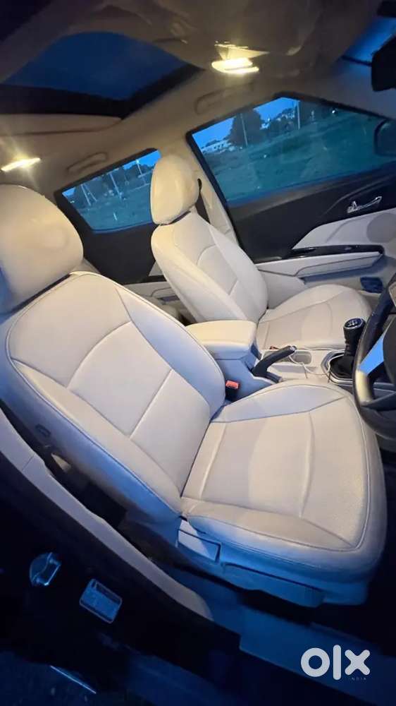 Mahindra Xuv300 2022 Petrol Manual