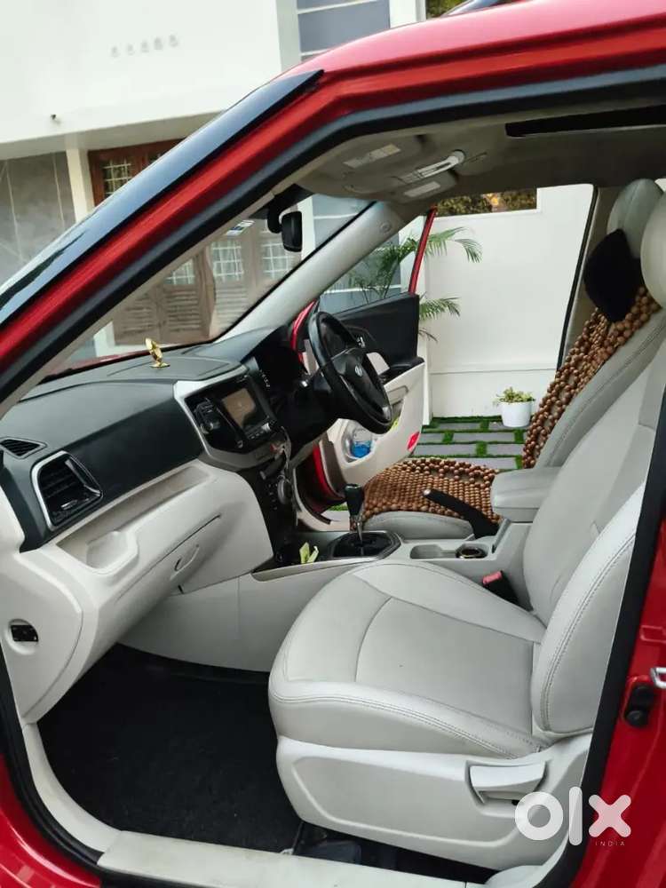 Mahindra Xuv300 Diesel Automatic W8