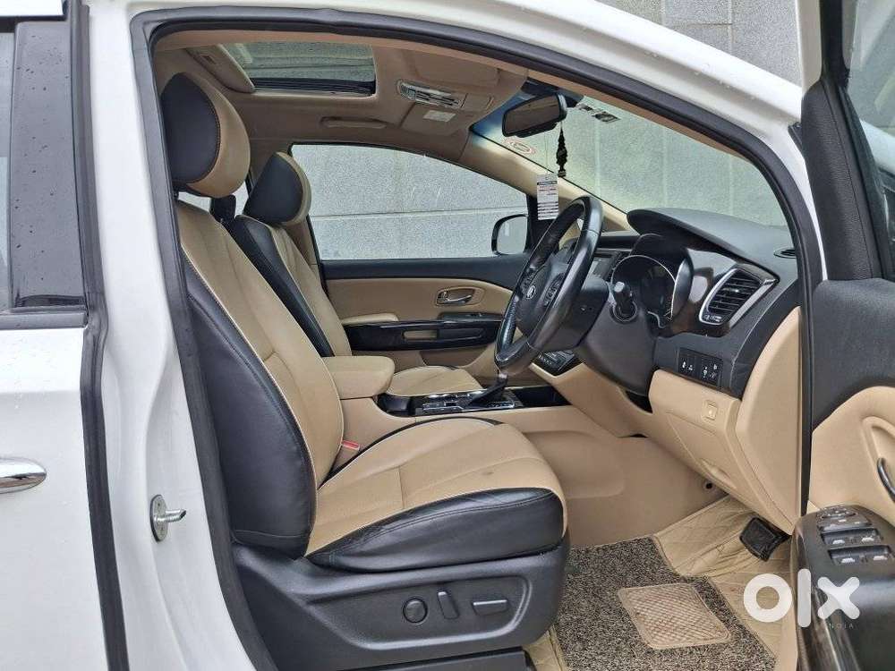 Kia Carnival Limousine Plus 7 Str, 2021, Diesel