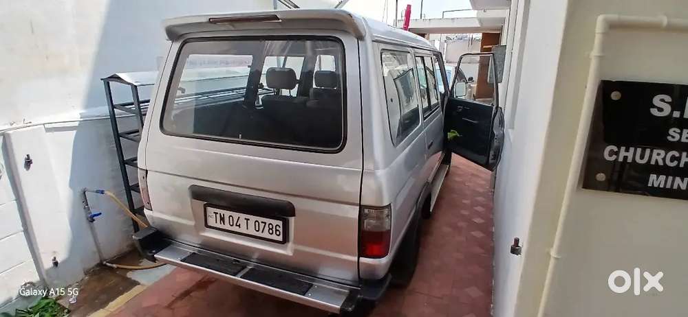 New Condition (qualis) 
04 New Tyres 
Ac Working 
Mint Condition
