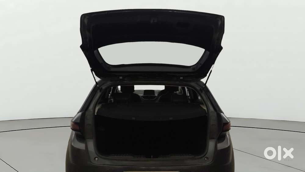 Tata Altroz Xz, 2021, Petrol