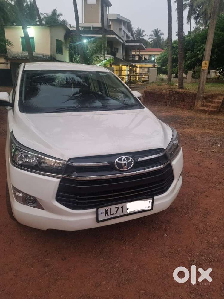 2017 Toyota Innova Crysta Petrol+cng Fitted
