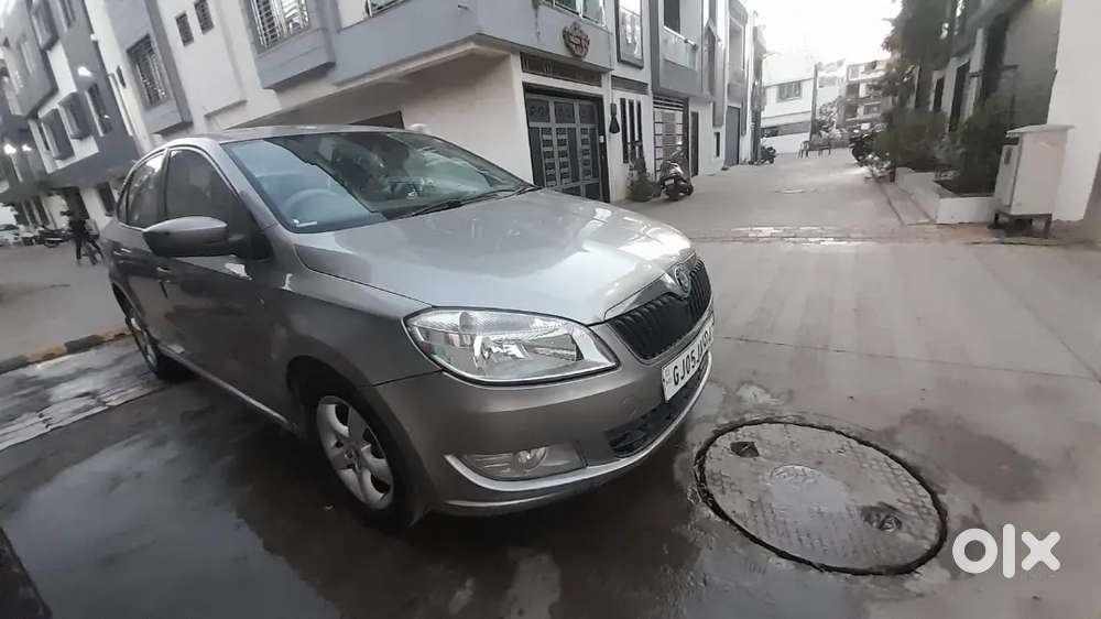Skoda Rapid Elegance 2012 Diesel