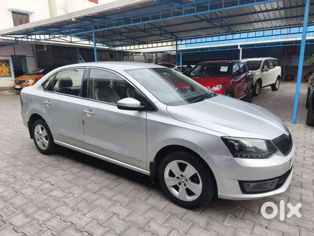 Skoda Rapid 1.0 Tsi Ambition, 2021, Petrol