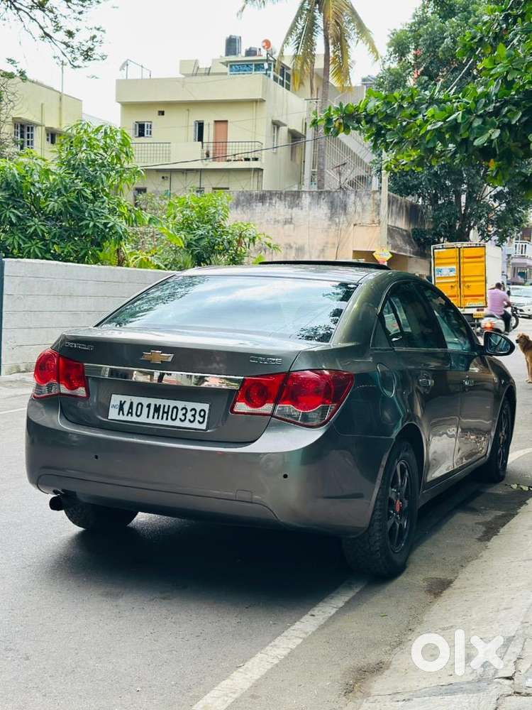 Chevrolet Cruze 2011