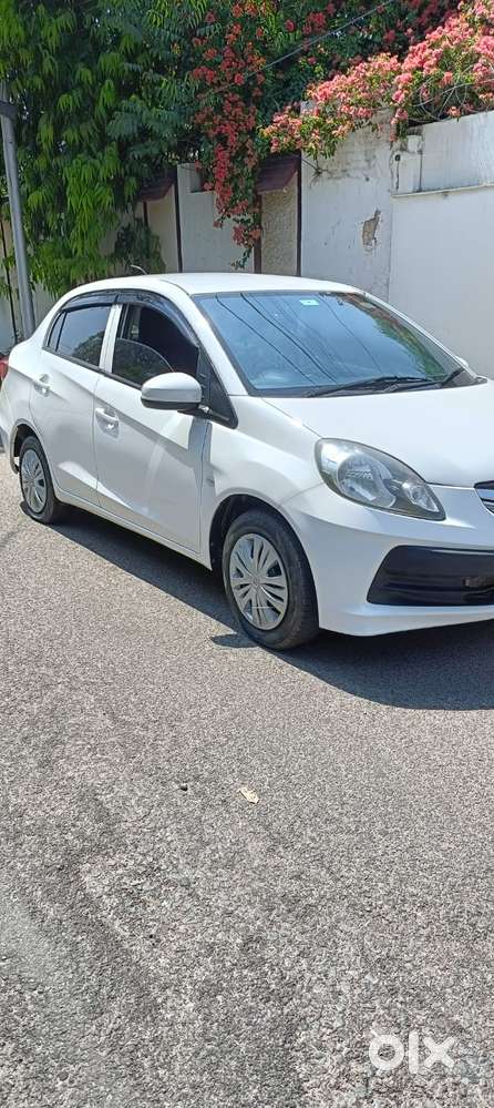 Honda Amaze 2013-2016 E I-vtech, 2015, Diesel